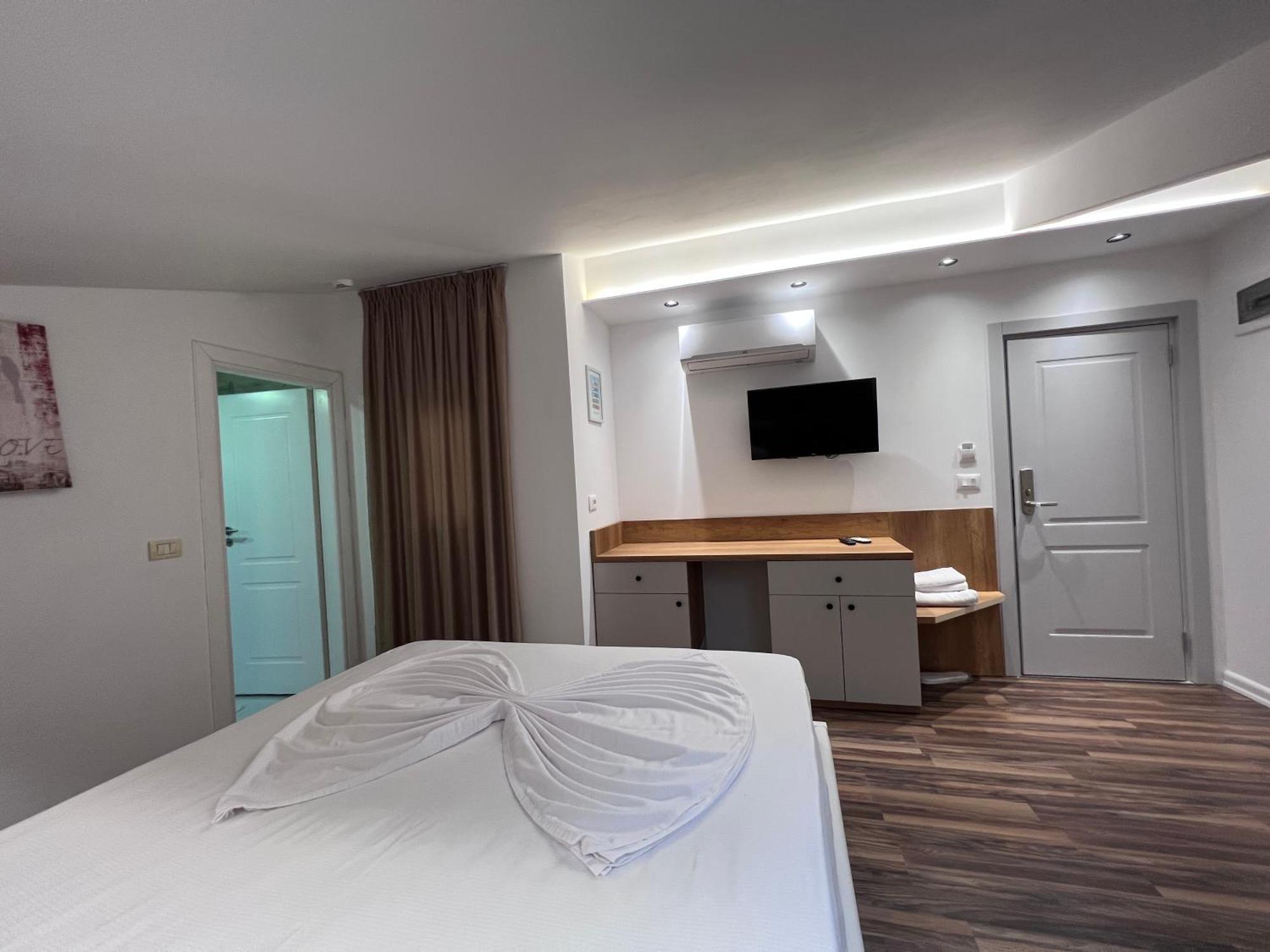Hotel Colis Kamez Dış mekan fotoğraf