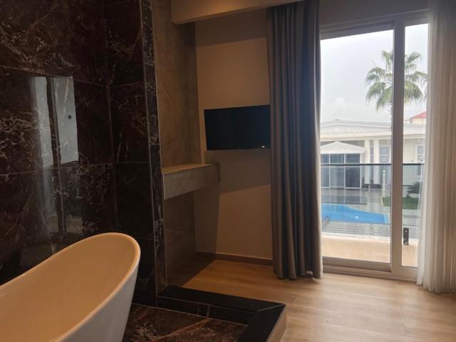 Hotel Colis Kamez Dış mekan fotoğraf